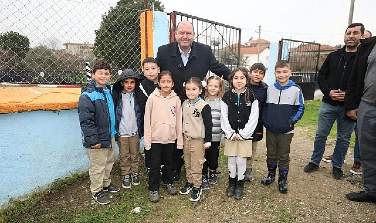 Başkan Çiçek mahalle ziyaretlerine devam diyor.