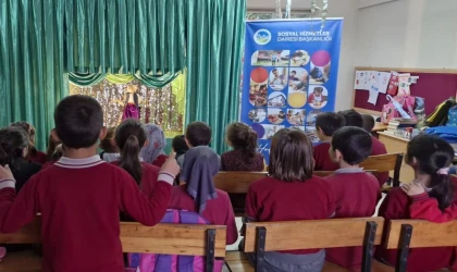 Sakarya’da şehrin her tarafına ’Bir Hikaye Bin Neşe’ taşıyorlar